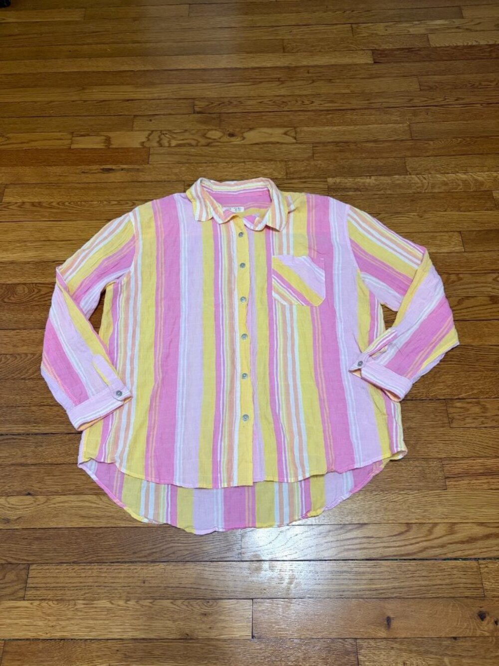 Escape by Habitat Button Up Shirt Size Large Pink Striped Artsy Crinkle Beachy